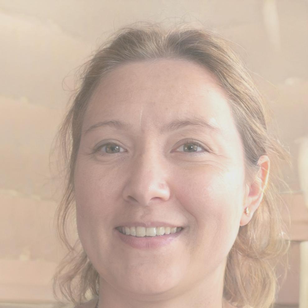 Isla MacPherson - Program Coordinator